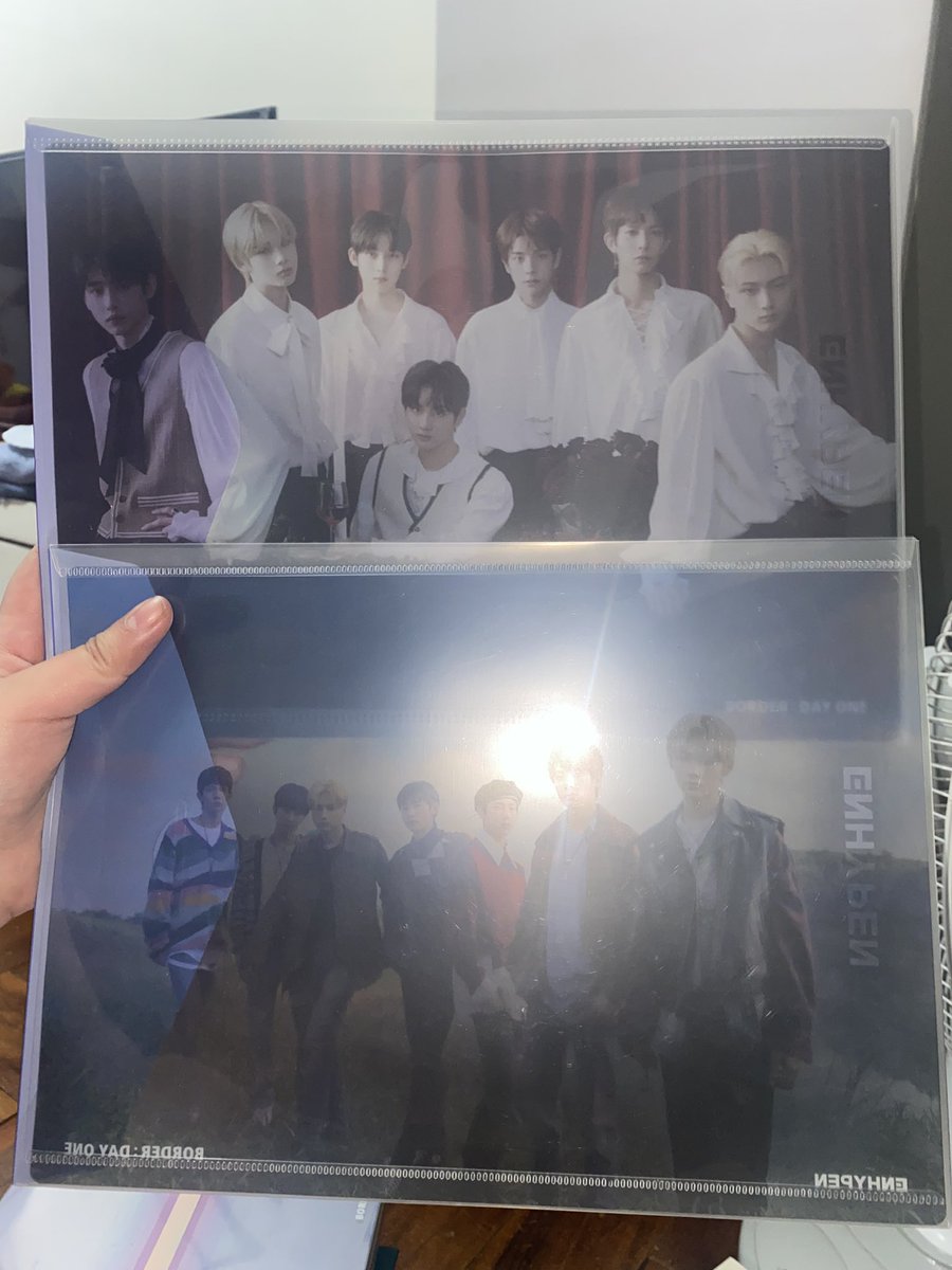 aja_cart's tweet photo. WTS | LFB PH

pob weverse clear mini poster + envelope dusk and dawn

- 150 set

MOP: gcash
MOD: shopee, flash, ggx
LOC: QUEZON CITY

reply mine or dm

Help rt @ENHYPENMARKETPH tysm po https://t.co/AiAbHOnSrp