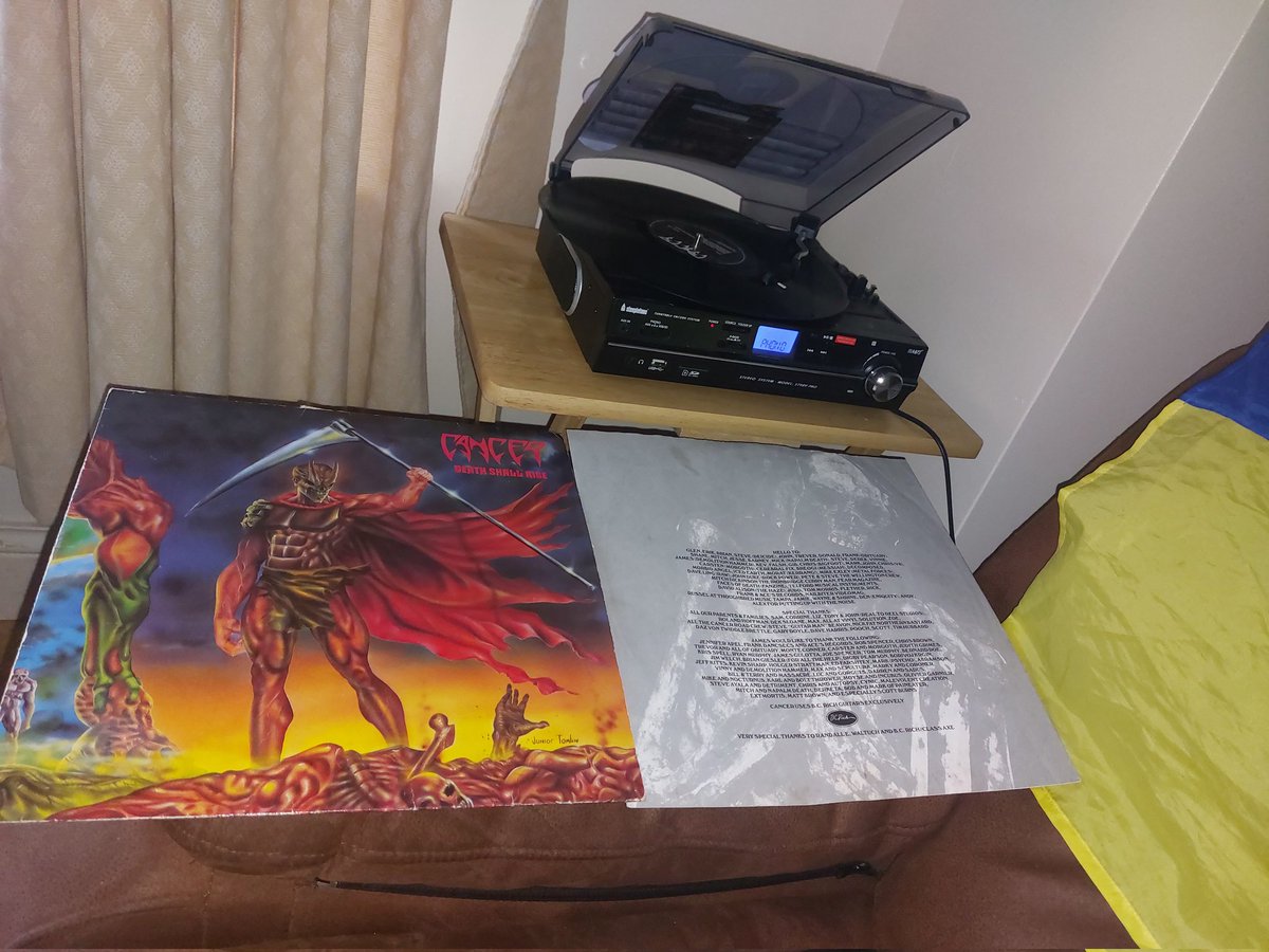 aodanoneachtain's tweet photo. "Cries of laughter beneath me as I 
 hang by me neck....." 
I bought Cancer's 2nd album when it was released in '91 and their first "To The Gory End" when it was released in '90. They were friggen fantastic at the UK Deathfest in London last September. #CancerBand #ToTheGoryEnd https://t.co/l0CycBlwjU