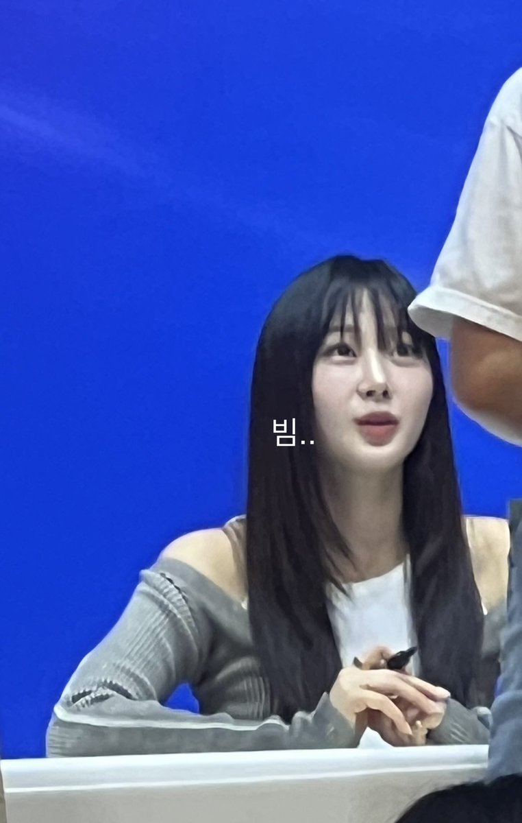 earthjelly1030's tweet photo. 230726 에스파 리브넥스트  #지젤 https://t.co/4Rmk1BsoDB