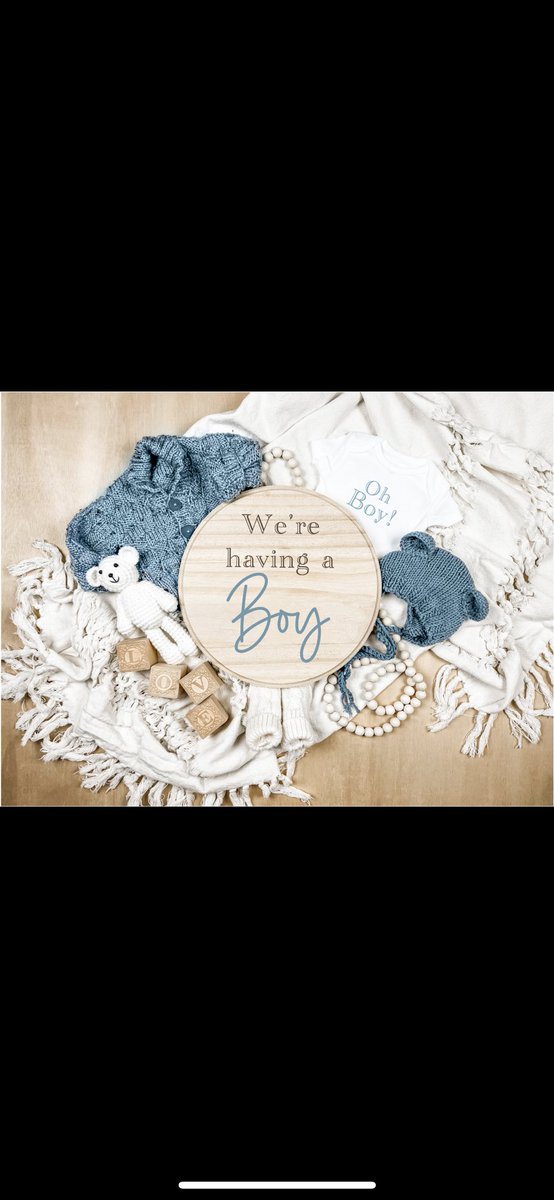 MissFox00's tweet photo. Had some very exciting news at the start of the summer holidays... 💙💗 https://t.co/nv3ZicpdMV