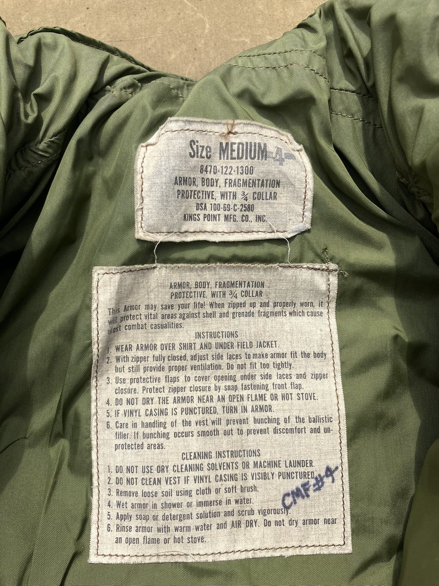 Codliver_SY3's tweet image. ちなみに中身入りのm69、3万くらいで買いたいってオタクおる…？

(いつものヤフオク放出前オタク確認)