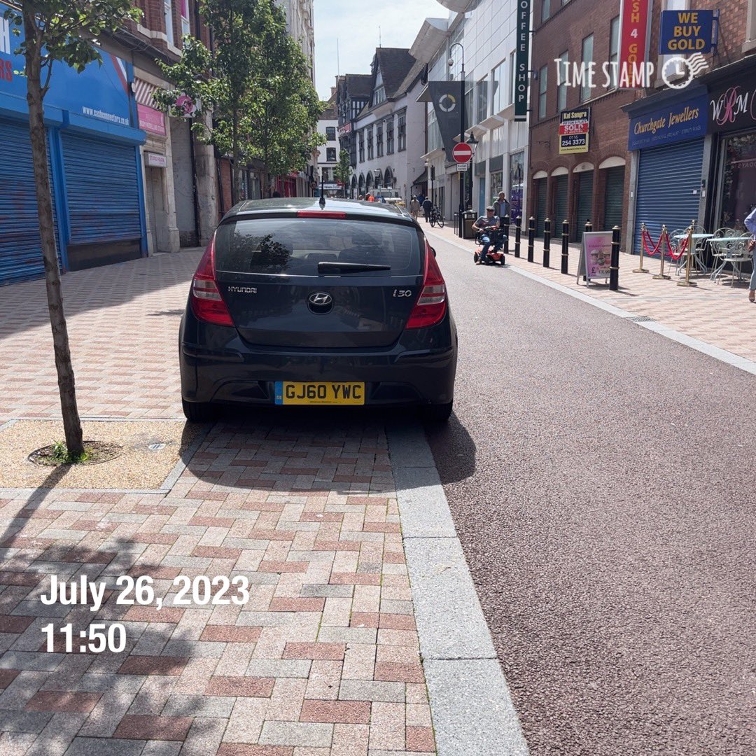 #churchgate update… more illegal parking… <a href="/CityMayorLeic/">Leicester City Mayor</a> <a href="/Leicester_News/">Leicester City Council</a> <a href="/leicslive/">LeicestershireLive</a>