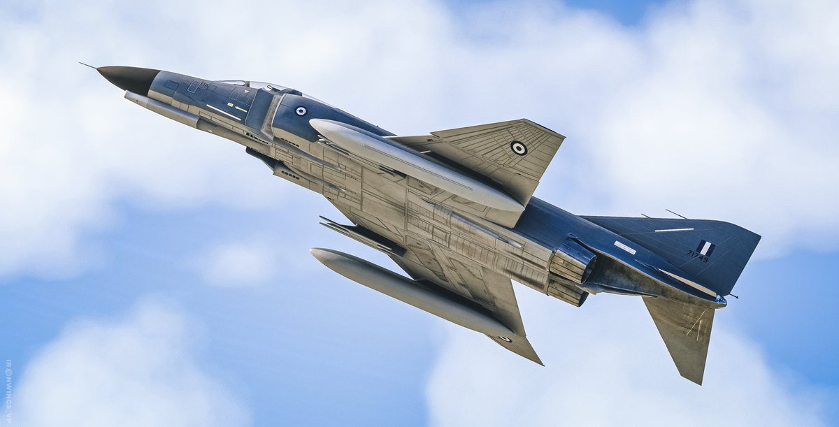 IronWings_VP's tweet photo. F4 Phantom II from #DCDesigns
#MicrosoftFlightSimulator #VirtualAviation #MilitaryAviation #F4 #Phantom #AvGeek #virtualphotography #Xbox #XboxSeriesX https://t.co/8pWMSCcU43