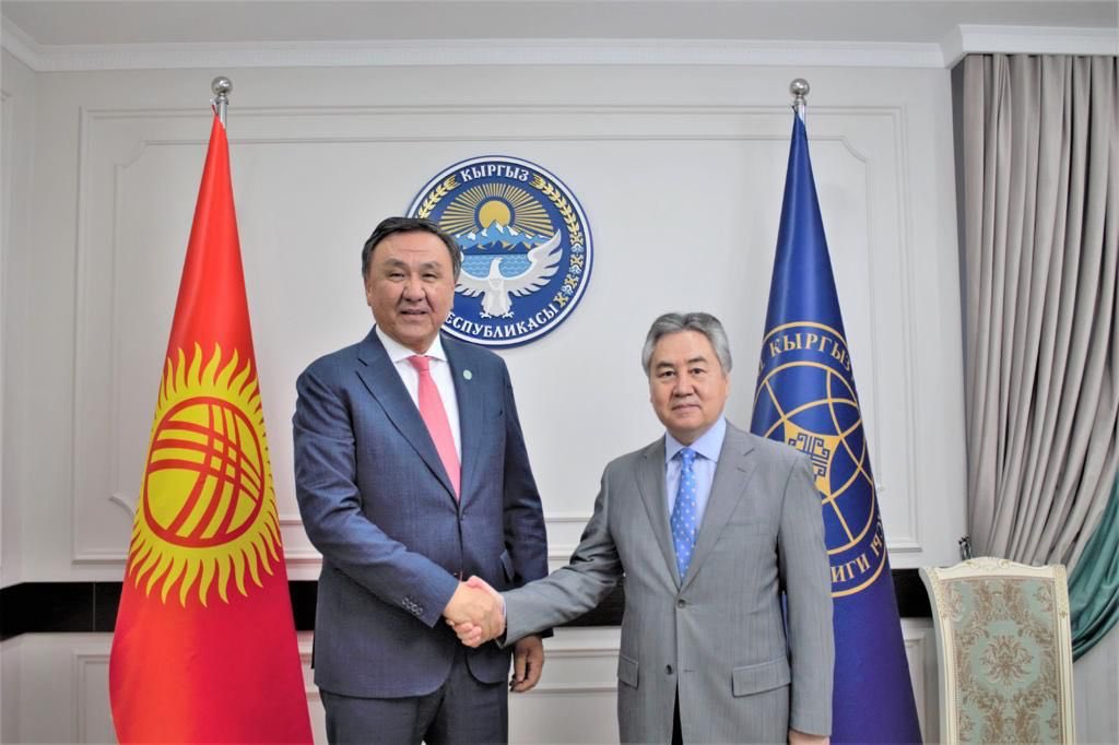 KubanOmurali's tweet photo. Delighted to engage in fruitful discussions with H.E. Jeenbek Kulubaev, Minister of Foreign Affairs of the Kyrgyz Republic. Explored ways to enhance cooperation within the Organization of Turkic States. https://t.co/DDO2yFZydo
