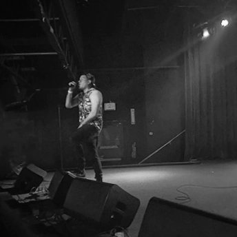 CityboyThomas's tweet photo. Big S/O if you were able to pull up!!. Good vibes all around 💯💯
Salute to all the artist that performed..
It's all Love, On our way!!.‼️
@lilyoda
@cityboy Thomas 
Texas Revolution, LLC Janelle Gomez 
#SATX #live #music #streetmob #HustlersMind https://t.co/wOyc66Jo4p