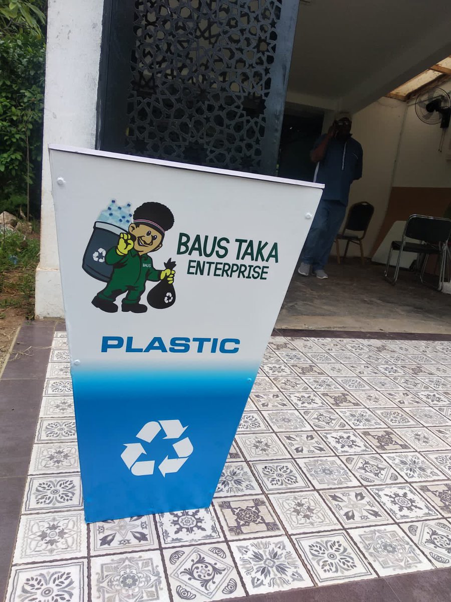 BausTaka's tweet photo. Successfully delivered #waste #segregation #bins at @Sote_Hub in Nyali, Mombasa County . Thrilled to have the innovation hub implementing #Waste #Segregation at source. Thanks to the Director @DavidOgiga & team for spearheading sustainable waste management practices!
#EcoChamps https://t.co/ktKWxtj22H