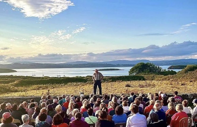 seamus_orourke's tweet photo. West Cork Fit-up provide the best backdrops… https://t.co/uzgUpgNTyG