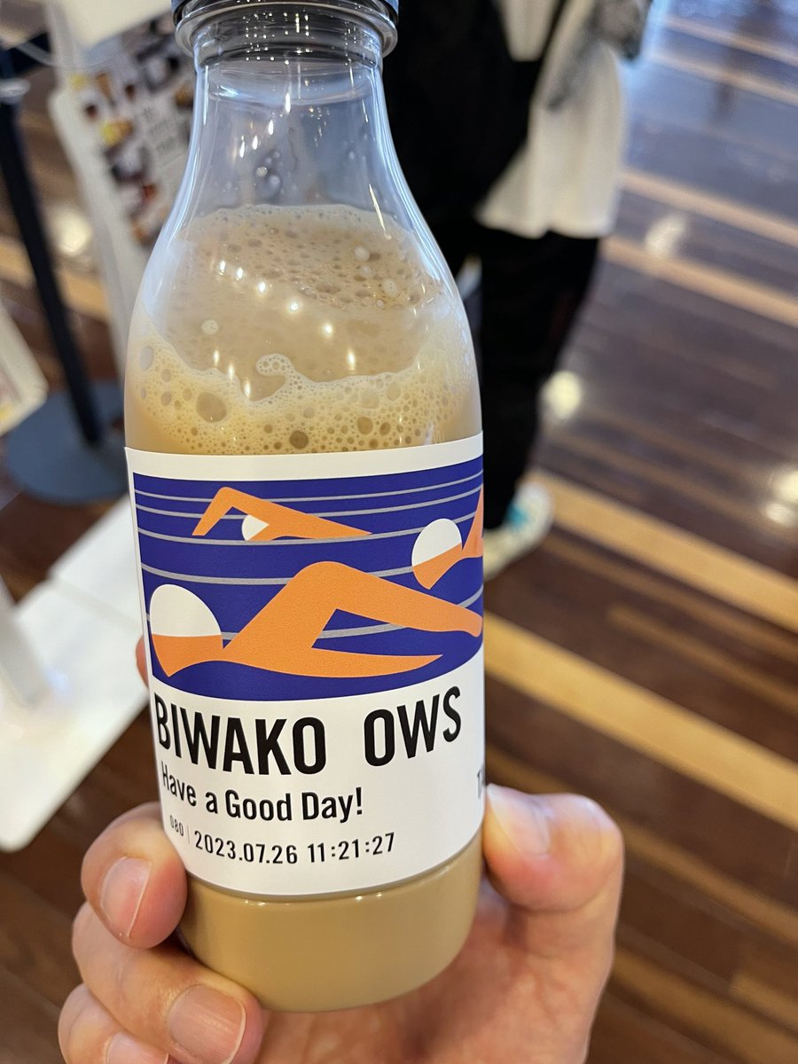 zyedaikoin's tweet photo. 今日これ体験した☺️
めっちゃ良いんだけど
せっかく作ったボトルが
洗うとラベルが紙でもう使えなさそうなのがな〜💦 https://t.co/4OO0oYjEVn