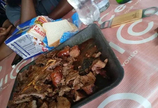sigwili4's tweet photo. #IdlaNathi @Zimiphib1 @KingSifiso @HlengiweLMbatha Kwa Mai Mai isgodi https://t.co/H0jYqUkpHZ
