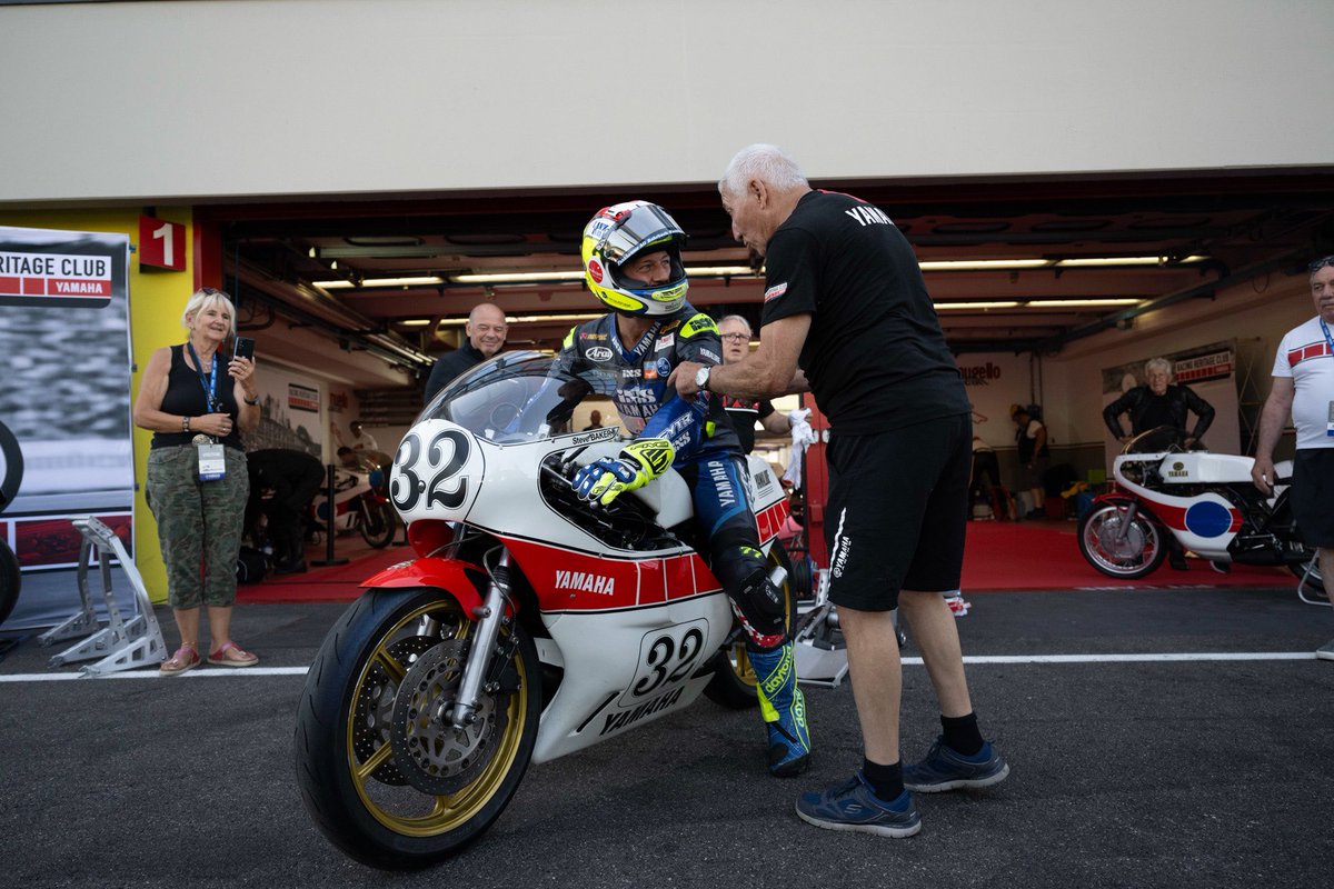 DomiAegerter77's tweet photo. What a honor to ride the historic Bike YZR 750 0W31
1977-1978 from Steve Baker @mugellocircuit #yamahaexperience Day
It’s Raceweek @autodrommostcz 🇨🇿 back on my #r1 🤩
@yamaharacingcomofficial @grtyamahawsbk #2stroke #legend #bike #yamaha #oldbutgold #amazig #enjoy #domi77 #77 https://t.co/0aOXzDeGeF