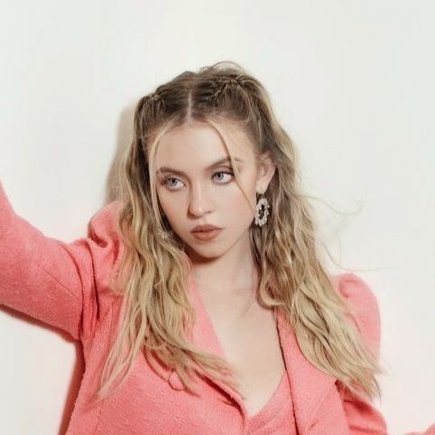 HOFGDR_OFFY's tweet photo. 35. @raven_hof 

𝑭𝒖𝒄𝒌, 𝑴𝒂𝒓𝒓𝒚 𝒐𝒓 𝑲𝒊𝒍𝒍?❤️‍🔥 https://t.co/01xog2BmTt