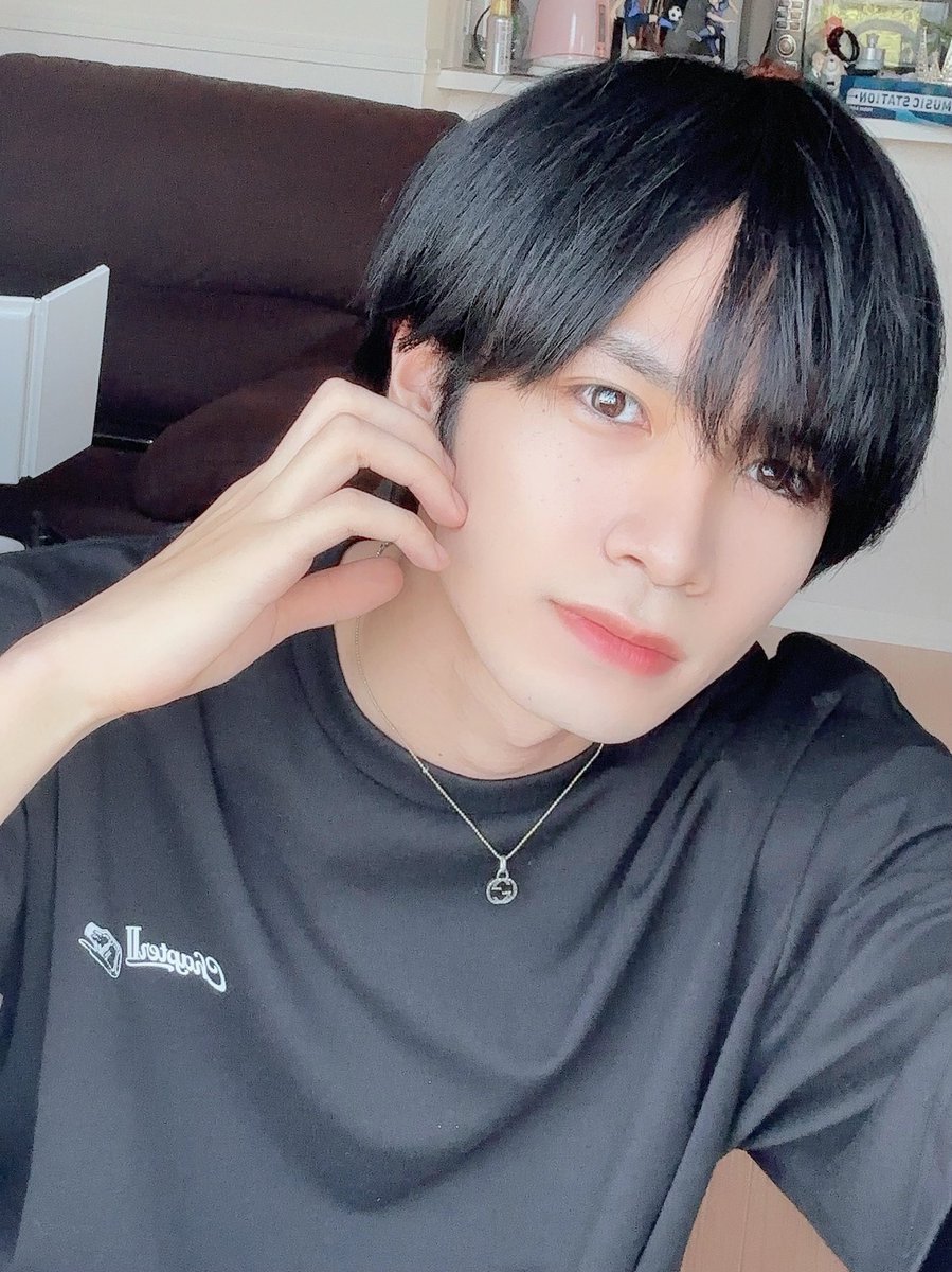 s_410yuya's tweet photo. 水着、浴衣どっちみたい？ https://t.co/Uaus0NgeMv