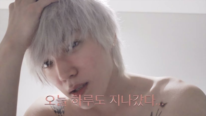 for taeyong tweet media