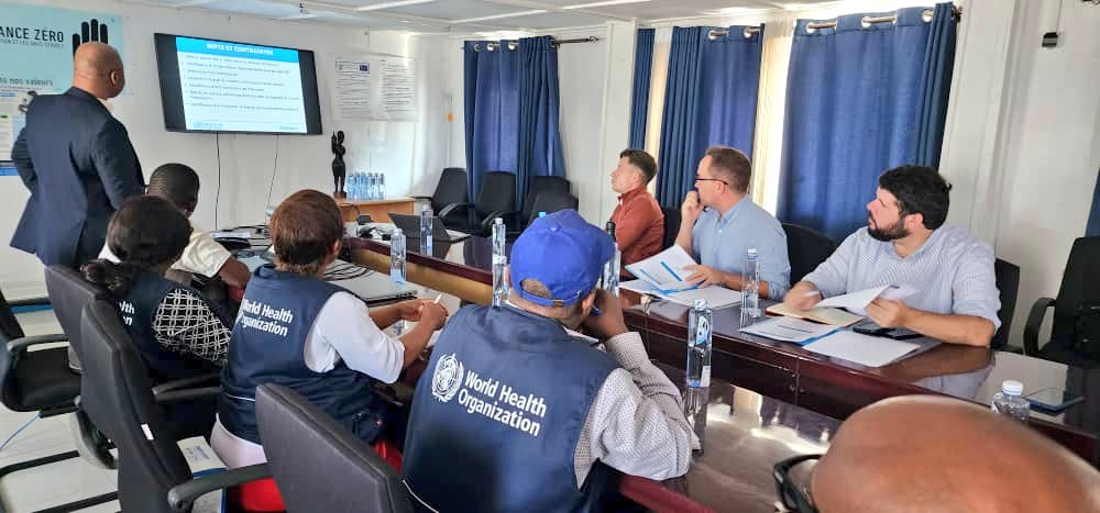 OMSRDCONGO's tweet photo. Journée fructueuse au Sous-Bureau @OMSRDCONGO de Goma qui a accueilli la délégation @UKinDRC🇬🇧 &amp; @FCDOGovUK. Ils ont exploré de nouvelles opportunités &amp; initiatives visant à travailler ensemble pour relever les défis sanitaires &amp; renforcer le système de santé🇨🇩 de manière durable https://t.co/wryDuXiDIO
