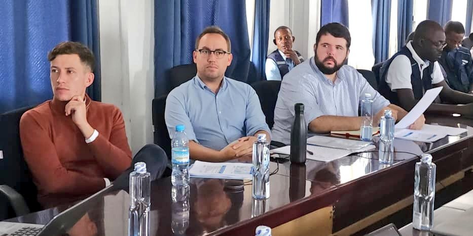 OMSRDCONGO's tweet photo. Journée fructueuse au Sous-Bureau @OMSRDCONGO de Goma qui a accueilli la délégation @UKinDRC🇬🇧 &amp; @FCDOGovUK. Ils ont exploré de nouvelles opportunités &amp; initiatives visant à travailler ensemble pour relever les défis sanitaires &amp; renforcer le système de santé🇨🇩 de manière durable https://t.co/wryDuXiDIO