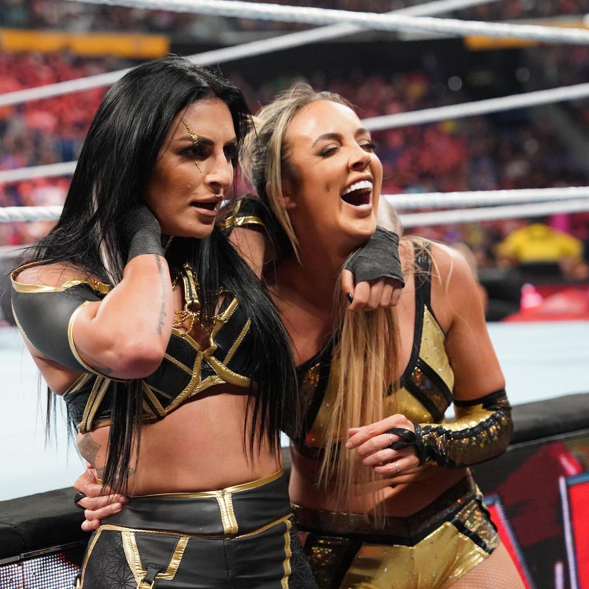 SonyaFansite's tweet photo. Daily Photo #SonyaDeville #PrideFighter #DaddyDeville #WWE #Smackdown #WWERaw             

(@SonyaDevilleWWE) https://t.co/Cc4M1trCEF