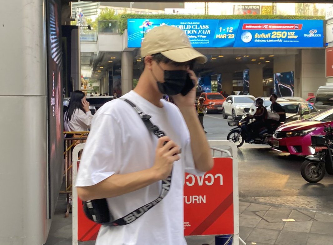 pastelsunset_'s tweet photo. gemini in 🧢 https://t.co/EPaOoIy0It