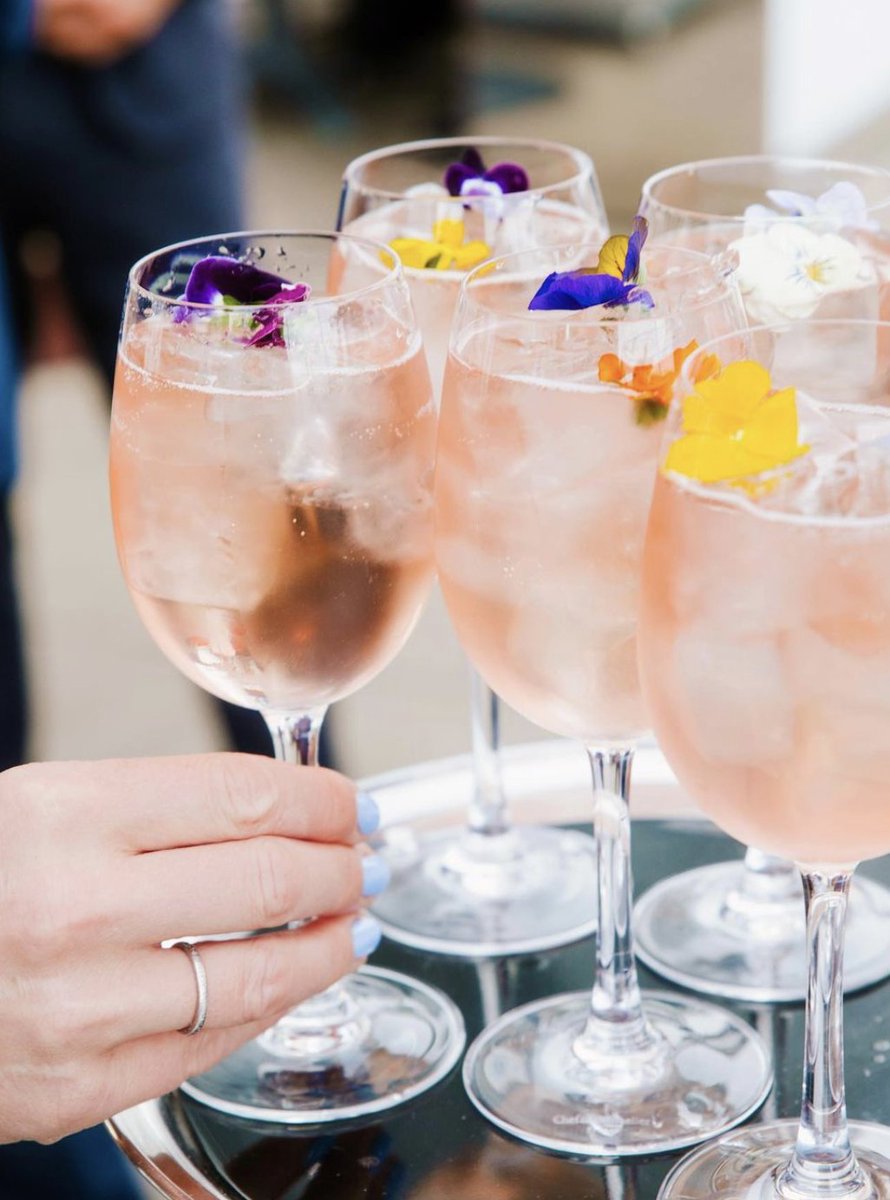 We're not just bragging… we genuinely do have the best view of London👀

Join us for all your favourite cocktails and to soak up the evening sun🧡✨

#sushisamba #london #rooftoplondon #terrace