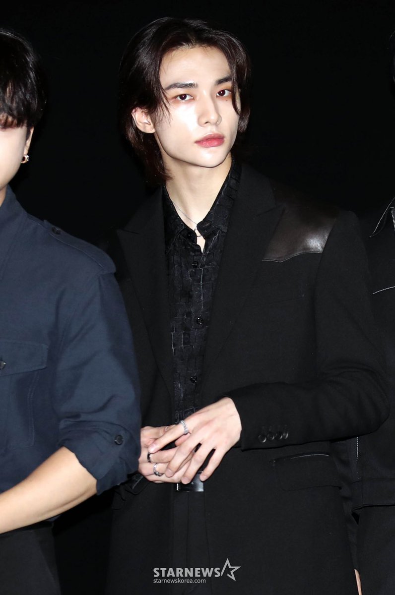 skzinfoesp's tweet photo. Fotos compartidas por la prensa de Stray Kids en el evento de Samsung 

↕️⬇️ https://t.co/vxthenopwK