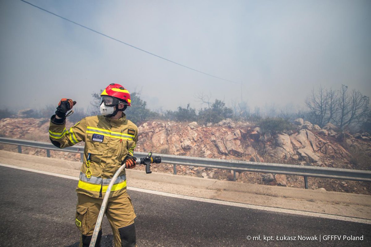 daniel_puglisi's tweet image. EU support to help Greece 🇬🇷 battle forest fires continues.
In total, through the EU’s Civil Protection Mechanism, over 490 firefighters and 7 planes have been deployed to different areas of the country ec.europa.eu/commission/pre… #eucivpro #rhodes #attica