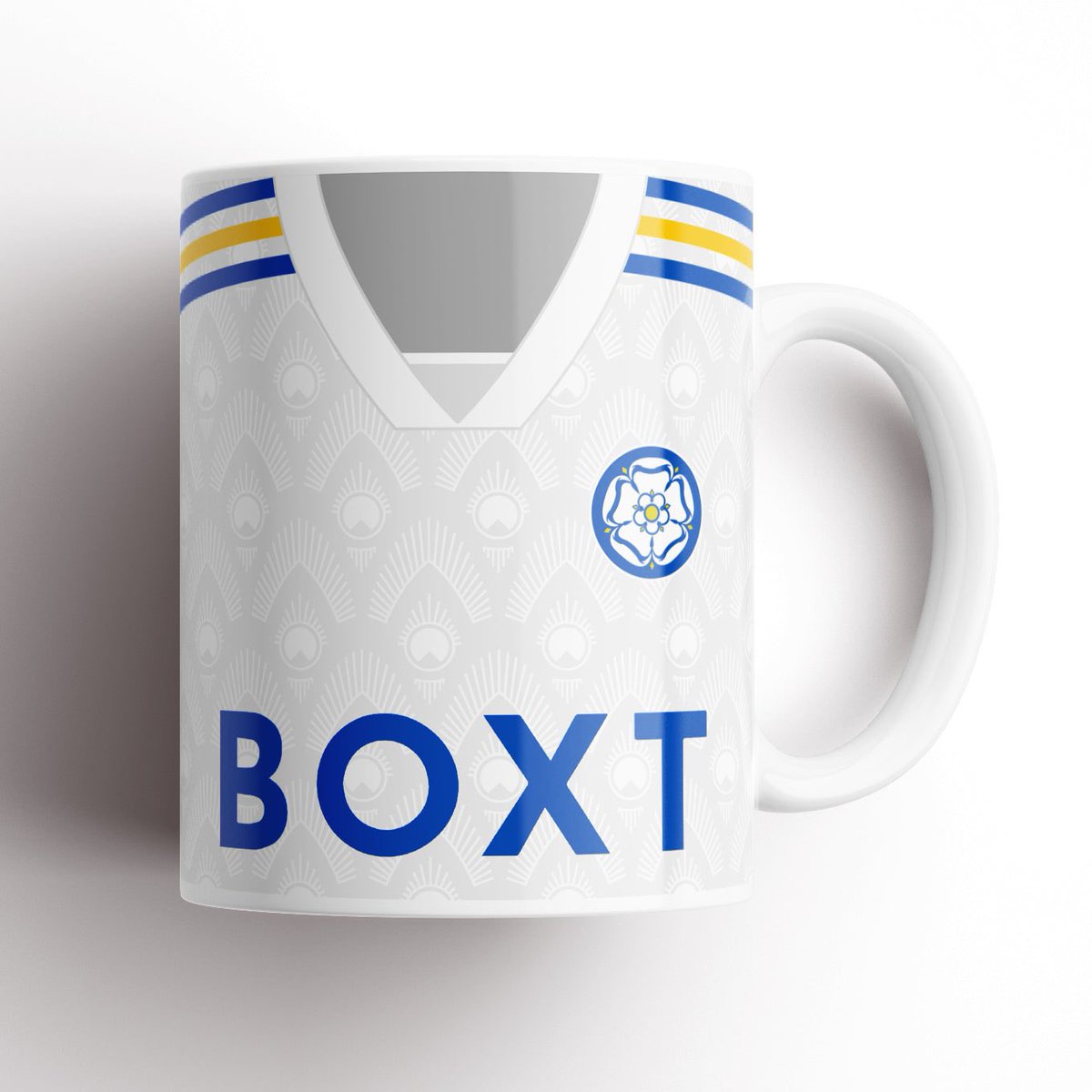 Leeds 23/24 now live and ready to be personalised with your name and number for FREE! Order // theterracestore.com/products/leeds… Retweet we have one to give away #lufc