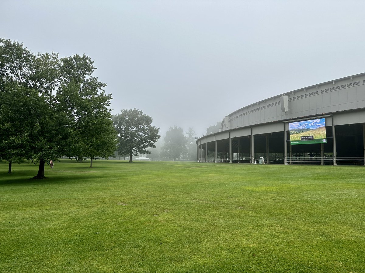 TanglewoodMA's tweet image. It was a misty early morning #InTheBerkshires