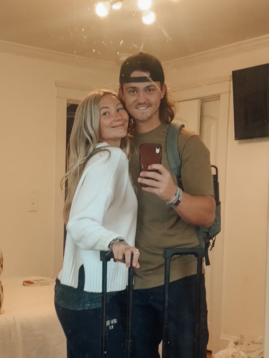 Guess where we are going….

#travel #firsttime #matchingluggage