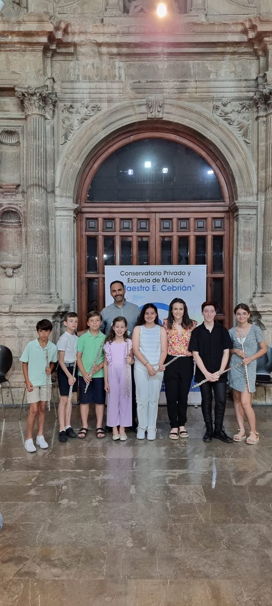cemmecjaen's tweet photo. 💙¡Espectacular CONCIERTO de FLAUTA de FIN DE CURSO!🥳
¡Enhorabuenaa todos!🤍
Gracias @museodejaen 💚
.
#orgullocemmec #cemmec #museosejaen #flauta https://t.co/Lx4IIj4bNi