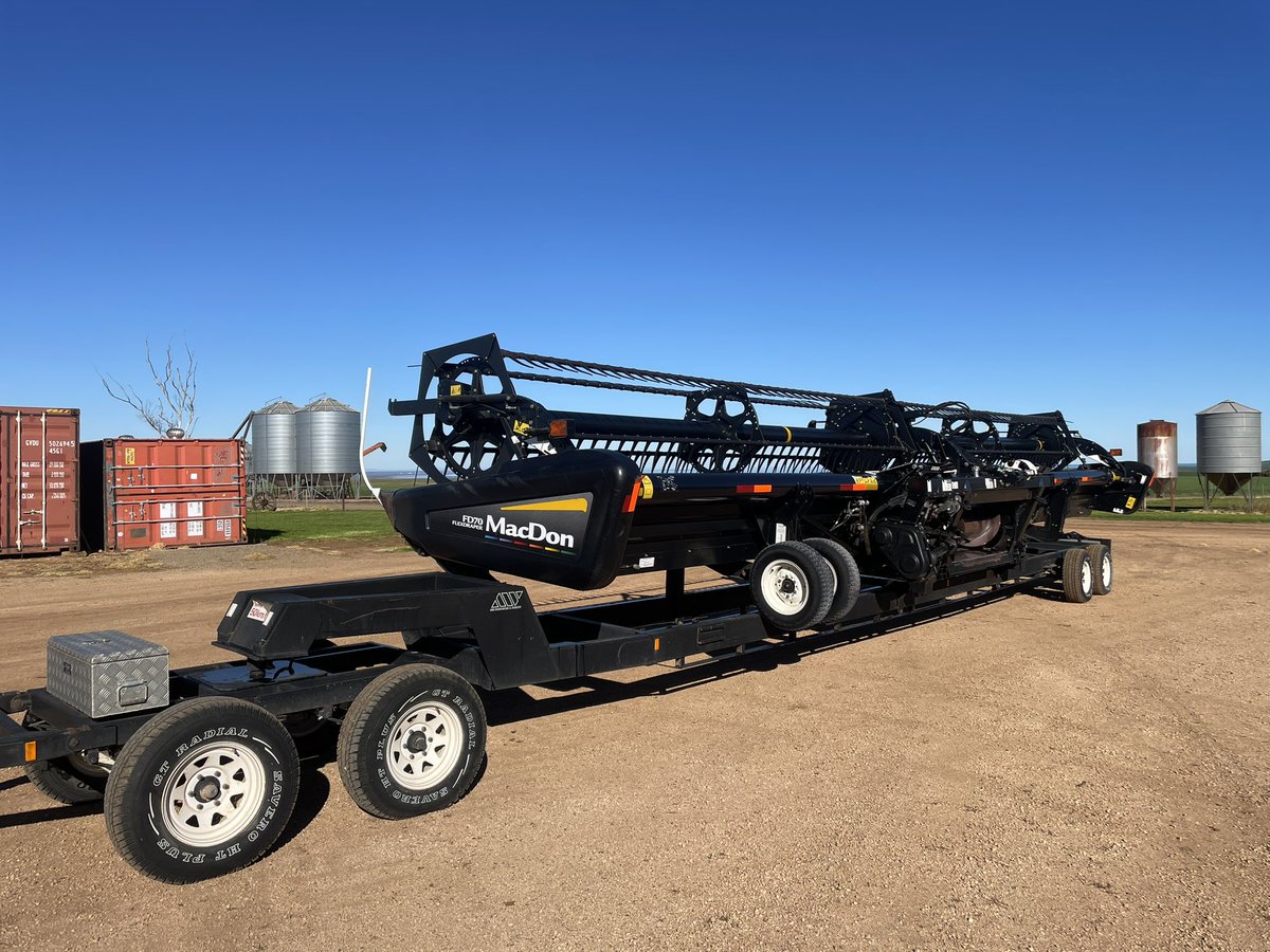 For Sale
2011 New Holland
CR9060 + 
MacDon 40ft FD70 w Trailer
Engine 2847hrs
Rotor 2055hrs
Very clean tidy machine
Always serviced at Vater Machinery Kadina
Full service history available 
Intelliview 3 monitor 
Includes Chaff lining kit &amp; Canola sieves
$290k + gst
0407273253