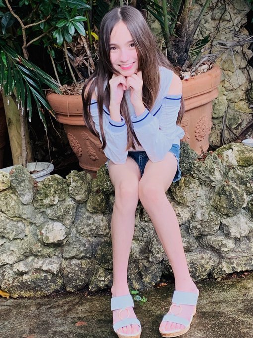 Twitterのコスプレ画像31