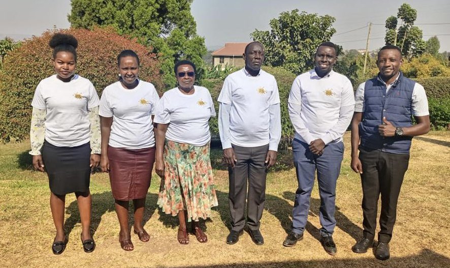 GlobalHealthCo4's tweet photo. Appreciation to @UNDAuthority, @HospiceAfricaUg, Omuyambi Team and Mbarara Preparatory School for supporting children fighting cancer @MbararaHospital together with @MbararaUST, @MGHGlobalHealth, @UgandaCancerIns @JacksonOrem @WilliamBazeyo @dr_sasiimwe https://t.co/D0eT7mx4XI