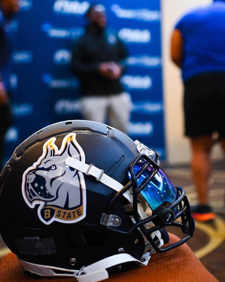 CoachCoax17's tweet image. REPORT DAY IS HERE! @BigBlue_FB returns to the Hill! Time to get to work! #GuardTheHill #ILY #LeanForward #CIAAForLife