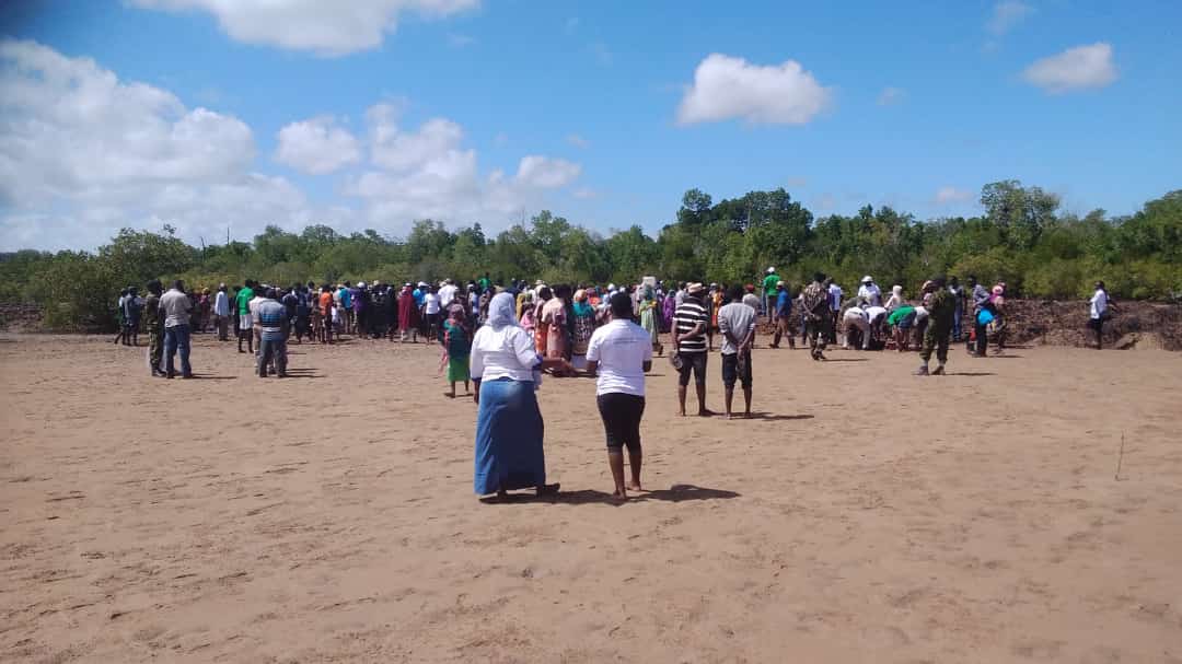 EPTFnavigators's tweet photo. The Navigators (EPTF) Kenya Trust participated in the International Day for the Conservation of the Mangrove Ecosystem 2023 celebrated at Mwenjeni Village, Lunga Lunga Sub-County on 26th July,2023. https://t.co/ILWoAsi367 https://t.co/9cjDc98U3j