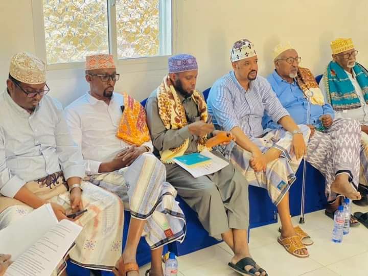 JournalistAadan's tweet photo. #UPDATE; SSC- Khatumo to day were elected 45 Council in Las,anod that will be leading SSC-Khatumo may Allah be Goodnes Council, Actually this is the ended of Somalaind  administration that is ongoing aggressive constantly in Sool Region in Soomaalia West. https://t.co/FBJsr2ZdCD