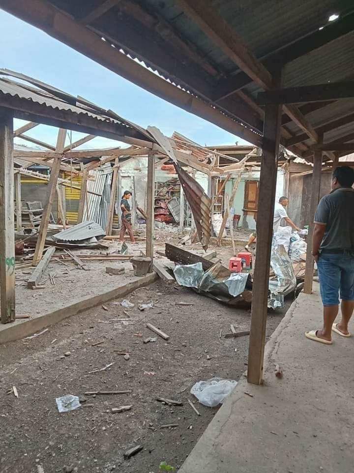 It is reported that military bombarded in Saikhaung village, Muse tsp, Shan state this morning without having any clashes there, resulting in death of a local resident. #2023Jul26Coup #WarCrimesOfJunta #WhatsHappeningInMyanmar