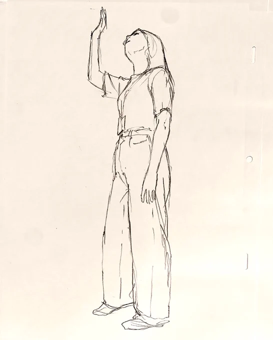 クロッキー会に参加しました。今日はアングルにこだわって描きました。近寄ったりあおったり楽しかった。近寄ると全体が見渡せないので難しかったです。5分です。 