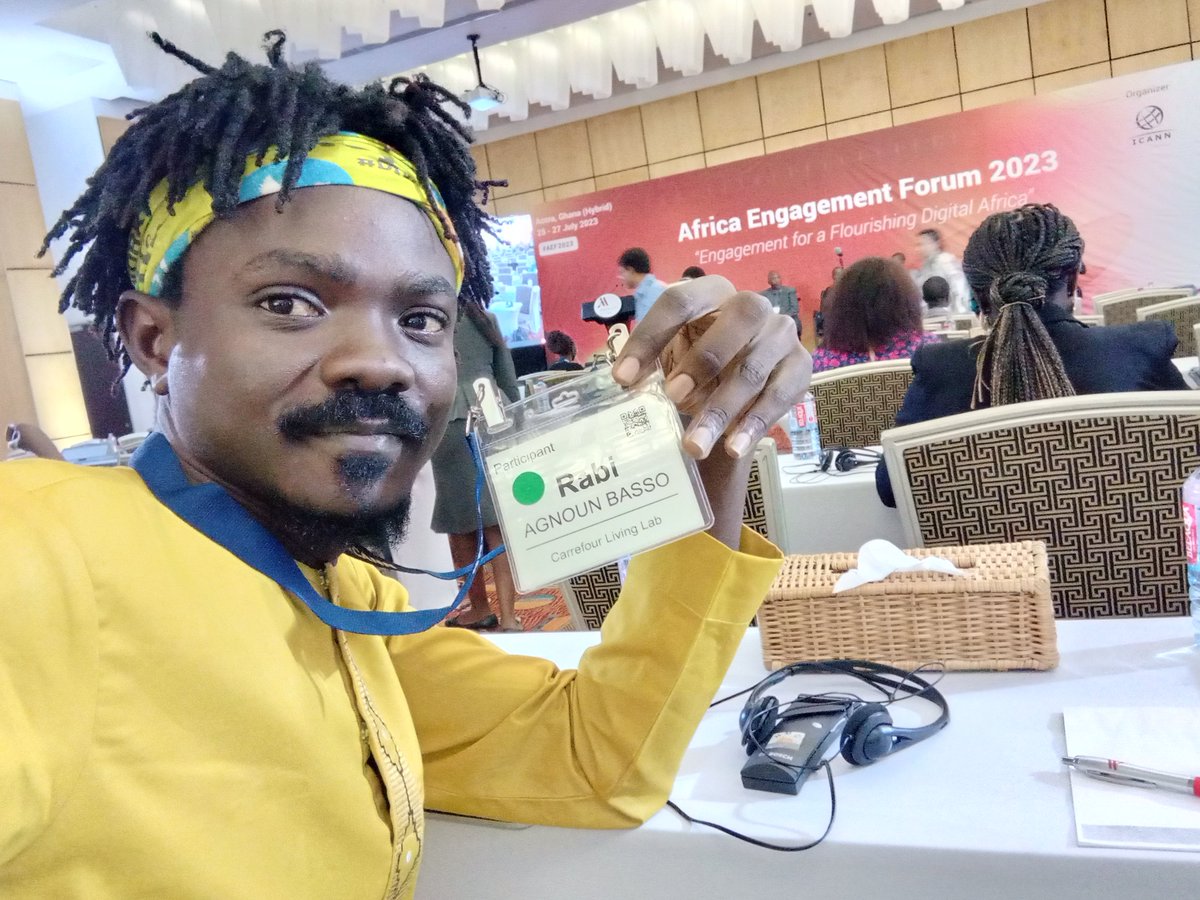 rabilebon's tweet photo. Deuxième journée de l'Africa Engagement Forum 2023.
Il y a eu la mise sur la communauté @ICANN
Le @ccNSO @NCUC @NPOC_ICANN #ALAC @AFRINIC #AFNOG #afregistrar #aftld étaient tous à la barre.
#Carrefourlivinglab https://t.co/aQPNHA06jL