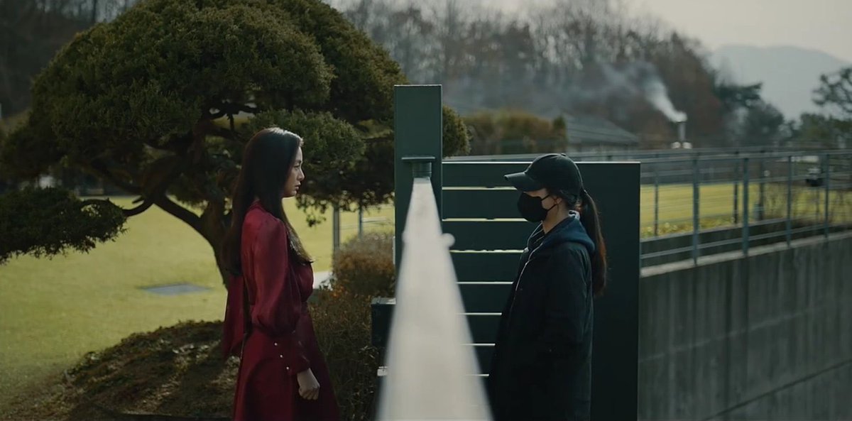 The director is one of the stars of this show, it’s filmed in a way we can literally pause at any moment and it’s a piece of art, it’s beautifully shot and slow paced so we can enjoy the cinematography and the details. Even if some found it boring i love it.
#LiesHiddenInMygarden