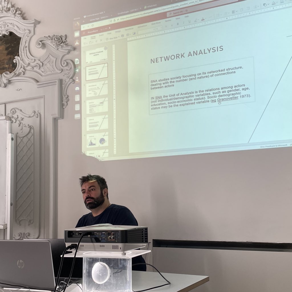 belisagiorgis's tweet photo. At @DMCSschool: Guido Anselmi (@novemillimetri) on Social network analysis; Alessandro Gandini (@afrontiercity) and Giulia Giorgi (@GiuliaGiorgi14) on Digital content analysis #dmcs23 https://t.co/KRroNQSo2Z