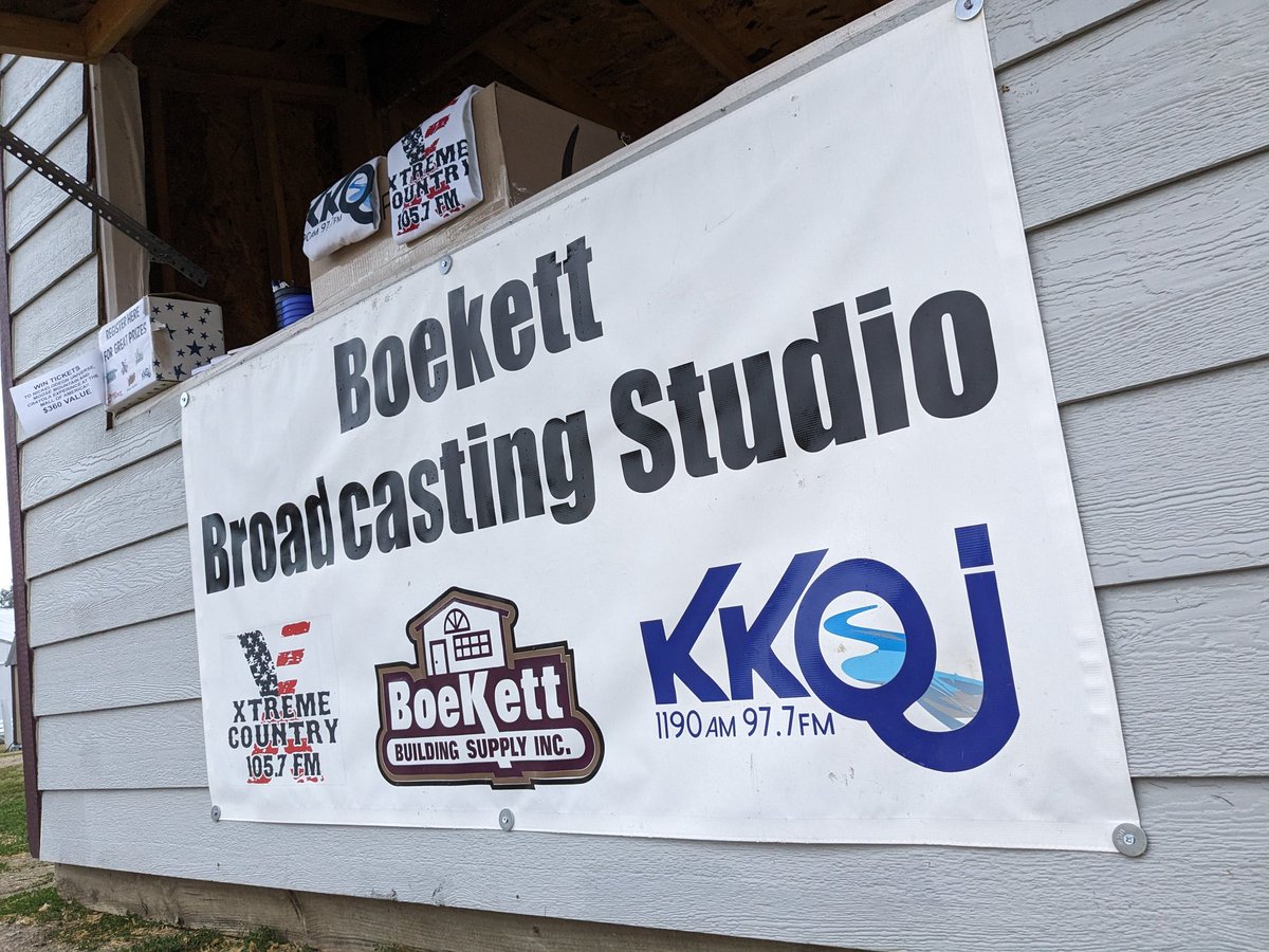 kkojradio's tweet photo. Guess what day it is! @KempsonCross is setting up for the muggy Wednesday morning show as Kids Day at the Jackson County Fair begins. The box is just for the glare when the sun is out. Feel free to come say hello and enter our prize pack drawing today! #jacksonmn https://t.co/fLNcZDF1Sv