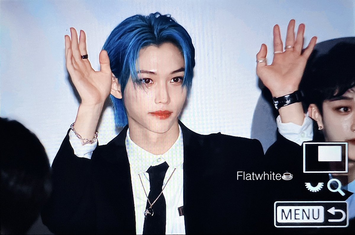 0915_Flat's tweet photo. 🔜 230726

#FELIX #필릭스 
#straykids #스트레이키즈 https://t.co/5oyiU32mvP