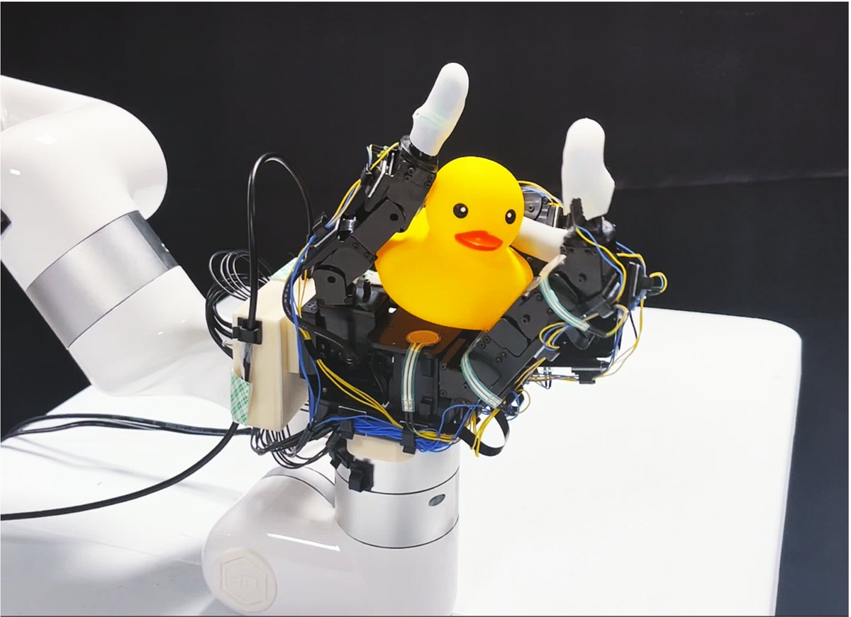 efipm's tweet photo. #Robotic hand rotates objects using touch, not vision
👉 https://t.co/aRMED6Vu0F
#robotics #engineering #roboticarm #sensoryperception #objectmanipulation #robots https://t.co/OMYreIzRIx