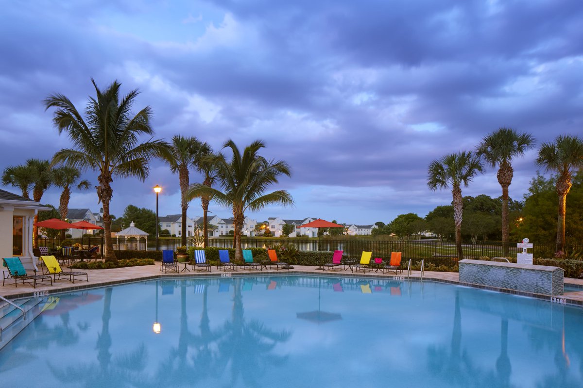 BayHarborFl's tweet photo. Welcome Home To Bay Harbor! 
You'll love everything our welcoming Fort Myers community has to offer!

(239) 454-3344

https://t.co/UWoOI9gMG1

#BayHarbor #LuxuryRentals #LoveWhereYouLive #FortMyersApartments https://t.co/a8TombccAH