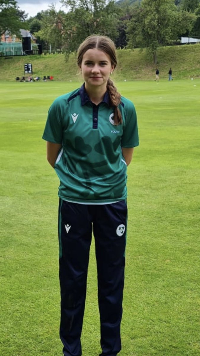 A terrific performance also by Joscelyn Wright from @DundrumCC who took 3-18 with the ball 👏👏👏 #IrishCricket ☘️🏏 #YouthInternationals #MalvernCricketFestival