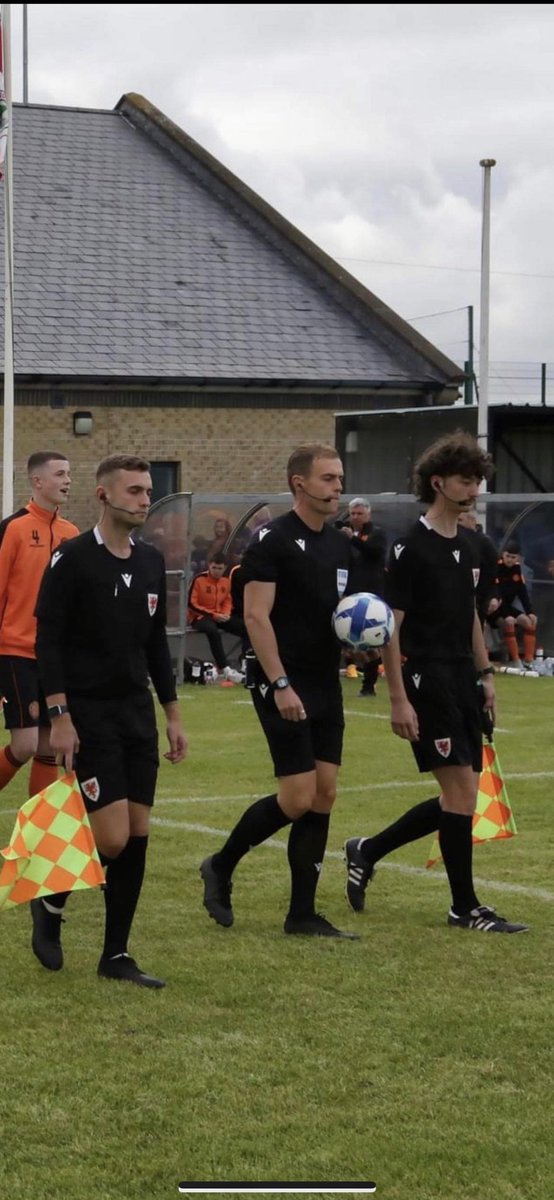 Swansea Ref Society tweet media