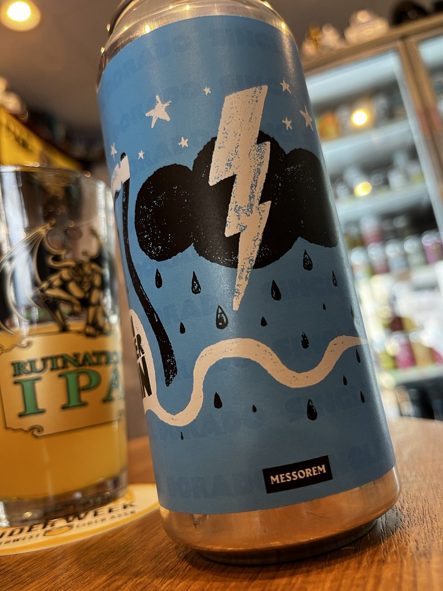 beer_telling's tweet image. メッソーレム、聞き慣れない言葉だけどラテン語で死神を意味するとか。その割にラベル可愛いな！
パイナップル全開にちょい柑橘、引きがちょっと梨感。落ち着いた飲み口でバランスよく飲みやすく、美味しい！
#クラフトビール #Messorem