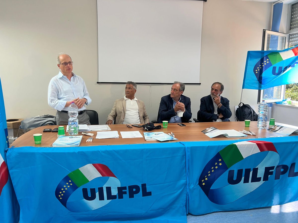 UILFPLNAZIONALE's tweet photo. 🔹Il Congresso straordinario Uil fpl dell'azienda ospedaliera Cardarelli di Napoli, che pone fine al commissariamento, ha eletto oggi il direttivo aziendale, che a sua volta ha eletto Marco Tesone nuovo Segretario Gau della Uil-Fpl dell'A.O. Cardarelli
#Uil #Uilfpl https://t.co/uCxuyWJaxb