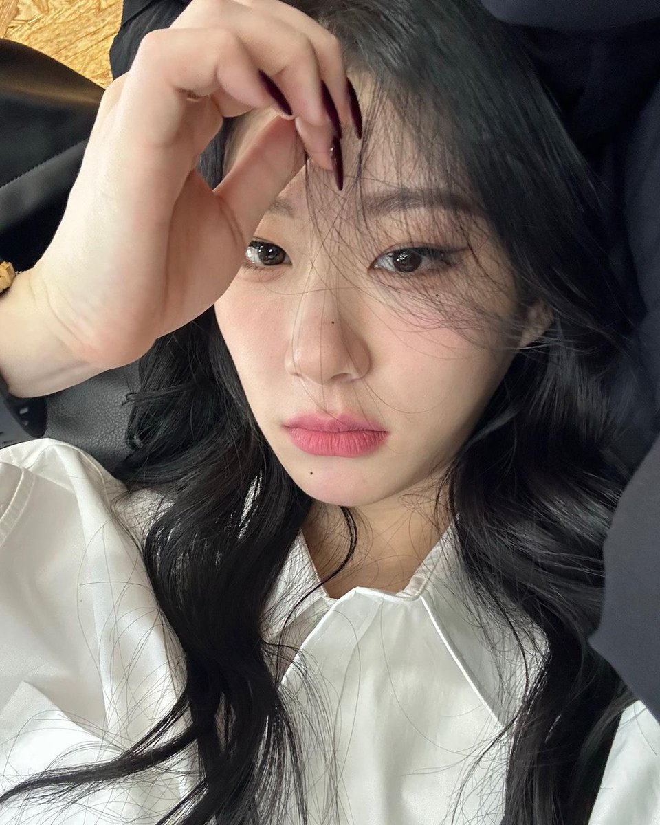 chxaerry's tweet photo. ㅤ

😪💅🏻

ㅤ https://t.co/WOFn1VseVy