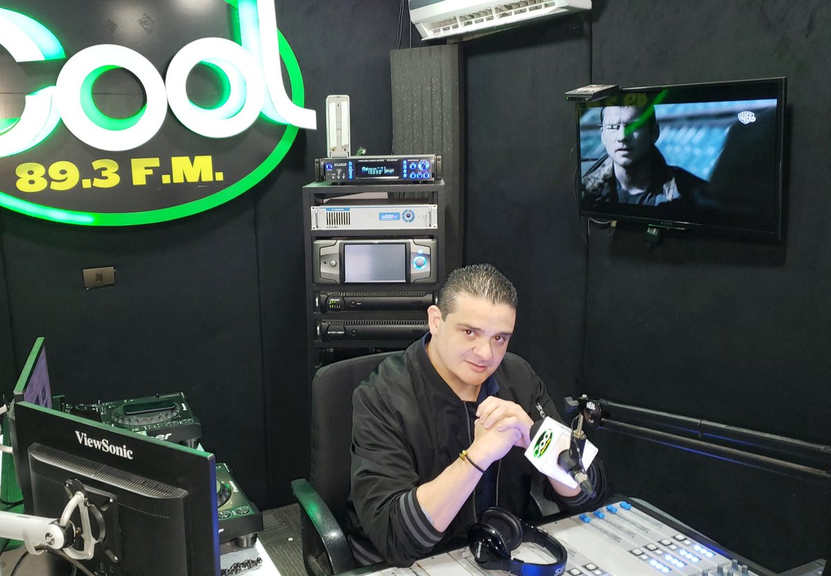 Al aire en <a href="/CoolFM893/">COOL FM 89.3</a> 😊✌️🎧
Feliz día #COOLFM