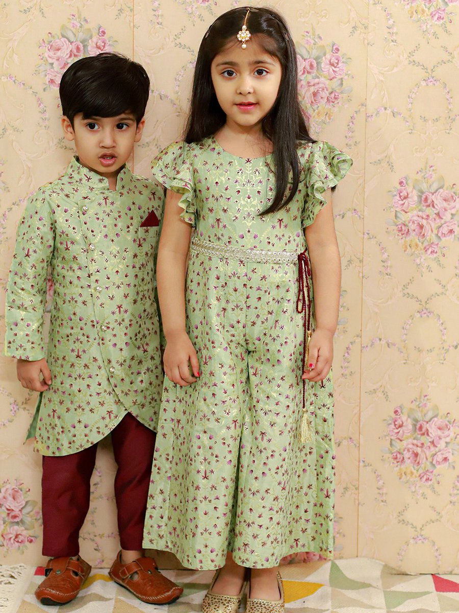 FollowLooksGud's tweet image. ❤️Explore a Mesmerizing Collection of👦Boys' Ethnic Wear, Thoughtfully Curated to Make This Festive Season Truly Special.😍  
Buy Now 👉 looksgud.in/search?cid=210… #EthnicWear #ethnicwearforkids #ethniccollection #festivewear #RakshaBandhan #boys #boysfashion #boysclothing #trending